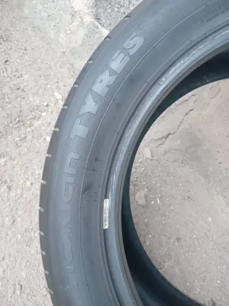 Продаю один скат 235 50 18 Донецк