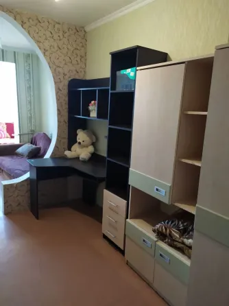3-комнатная квартира с ремонтом в аренду ул. Февральская Мариуполь