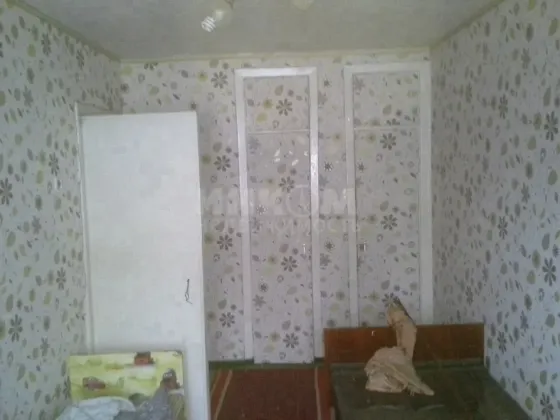 Продам 3к 50-лет Обороны Луганска Луганск