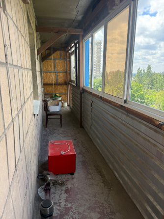 Продам 3 ком квартиру шахтерская площадь Донецк
