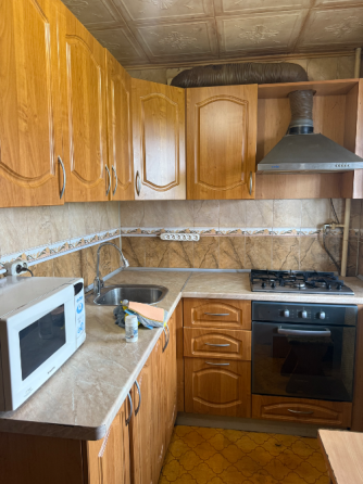 Продам 3 ком квартиру шахтерская площадь Донецк