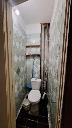 Продам 2к 2-я Краснознаменная Луганск