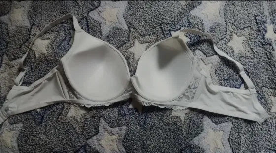 Бюстгальтер белый 90C Мариуполь