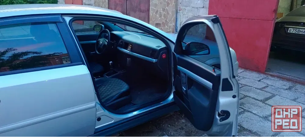 Opel Vectra C 1.8 Макеевка - изображение 8
