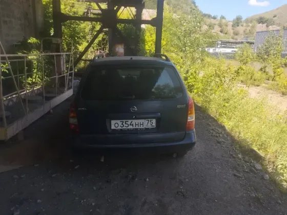 Opel astra Горловка