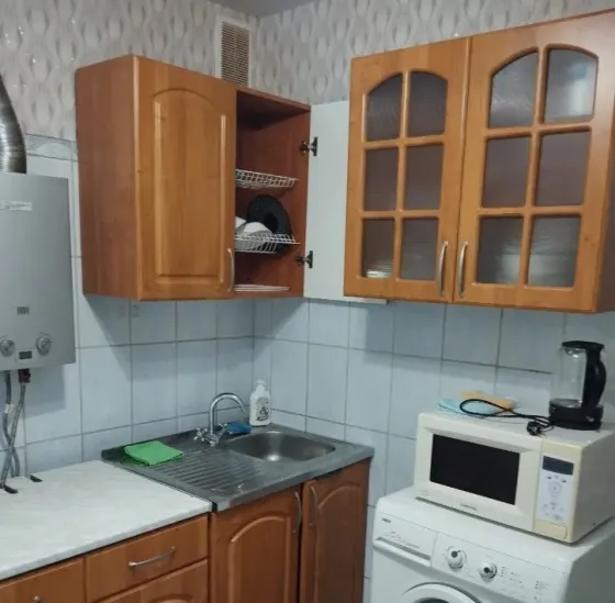 Сдам 1 комнатную квартиру в Киевском районе ор. Донбасс арена Донецк