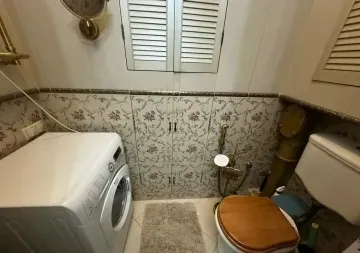 Сдается шикарная двухкомнатная квартира на Мед универе, 79кв.м, 3 этаж! Донецк