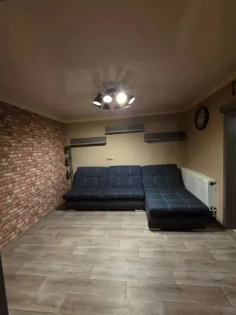 Продается квартира на земле Донецк