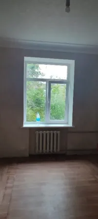 Продам 3-х сталинку возле парка славянской культуры Донецк