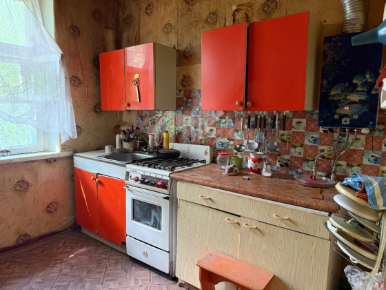 Продам 2 ком.кв Ленинском районе, ул Куприна, дк 21 съезда Донецк