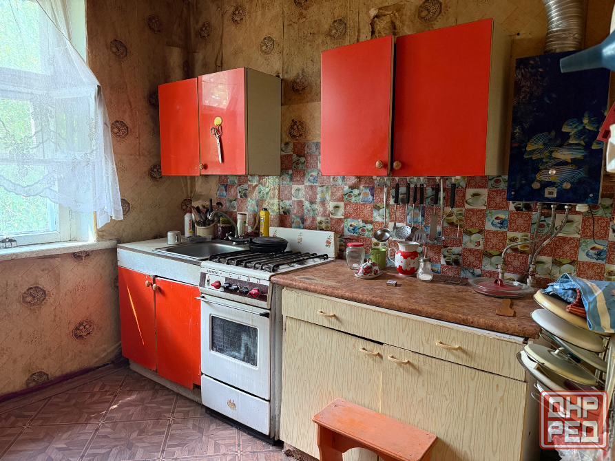Продам 2 ком.кв Ленинском районе, ул Куприна, дк 21 съезда Донецк - изображение 1