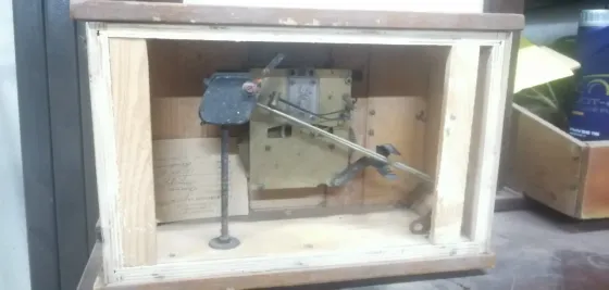 Часы кабинетные настольные с боем Янтарь Макеевка
