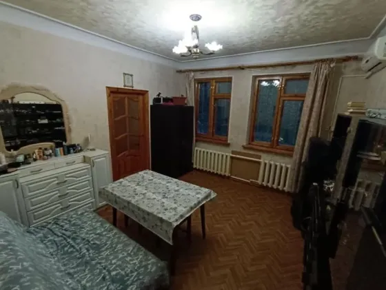 2 комнатная квартира Калининский р-н,Донецк Донецк