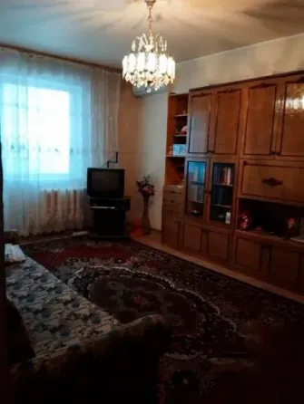 3-комнатная квартира,71м2,8/9,Ленинский р-н,ул.Малахова.Цена 10млн Донецк