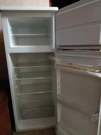 Холодильник Zanussi zrt724w Донецк