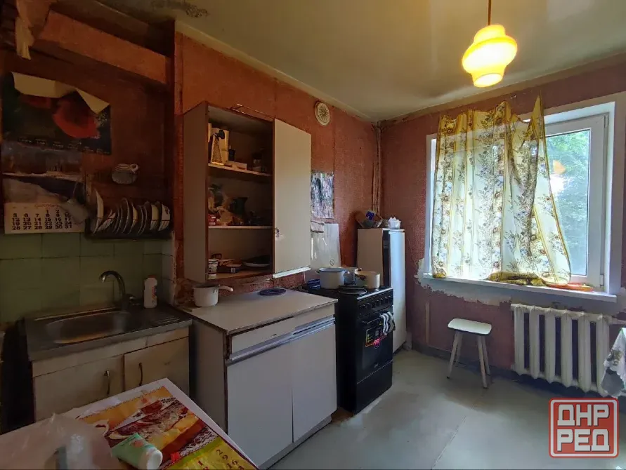 Продам 3-х комнатную квартиру, 76 кв., в Куйбышевском р-не Донецка, ул. Словацкая, Стоматология. Донецк - изображение 2