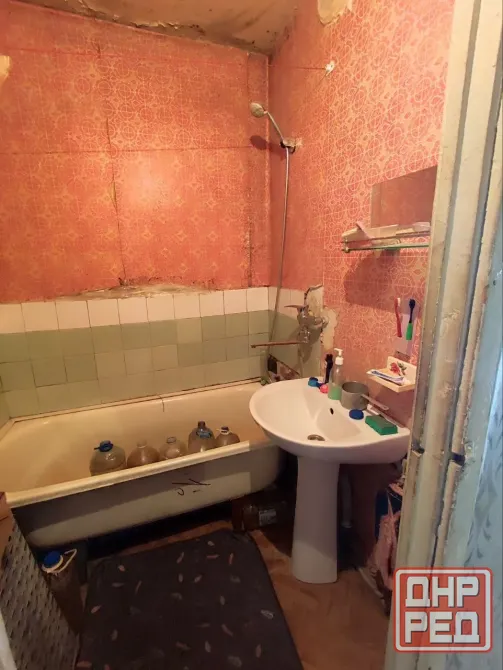 Продам 3-х комнатную квартиру, 76 кв., в Куйбышевском р-не Донецка, ул. Словацкая, Стоматология. Донецк - изображение 3