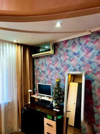 2-комнатная квартира,52м2,1/9,Кировский р-н,Мирный.Цена 7млн Донецк