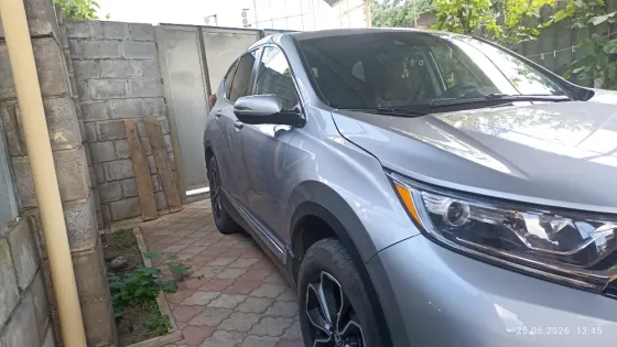 Продам личный автомобиль honda CRV 2020 года или обменяю на авто выше классом с моей доплатой Донецк