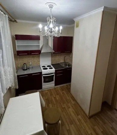 Сдам квартиру в Ленинском районе Донецк