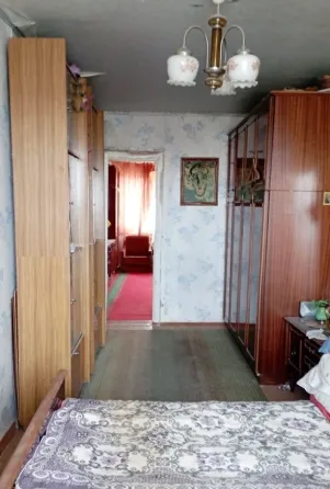 Продам 3крупногабаритная кв-ра. Кировский р-н. мкр. Текстильщик. Ориентир поликлиника 27. Донецк