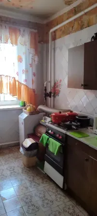 Продам 4-х комнатную двухуровневую квартиру на Мотеле с гаражом Донецк