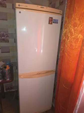 Продам холодильник Макеевка