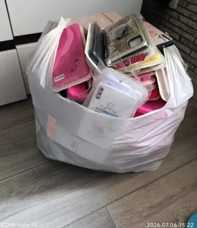 Продам ящик чехлов за 1500 Донецк
