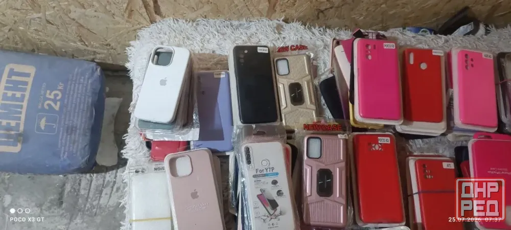 Продам ящик чехлов за 1500 Донецк - изображение 1