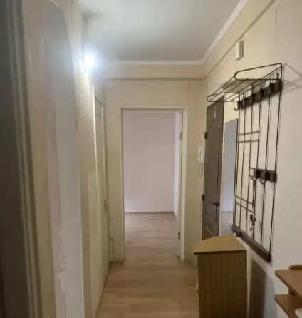 Продам 2 комнатную брежневку Маяк Донецк