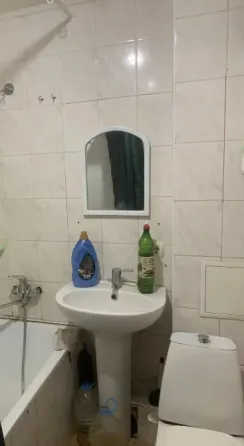 Продам 2 комнатную брежневку Маяк Донецк