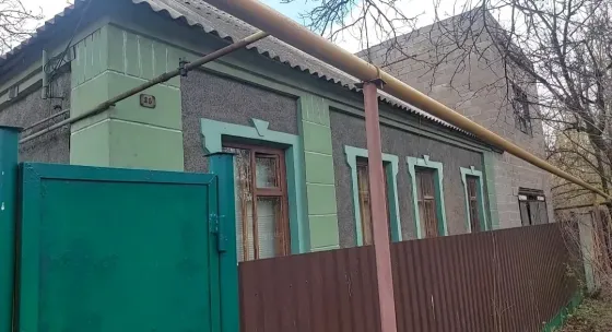 Срочно Двухэтажный бокс-гараж 120 кв м для бизнеса и жилой дом с газом Киевский район Донецк