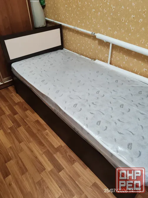 Продам кровать с матрасом Донецк - изображение 2