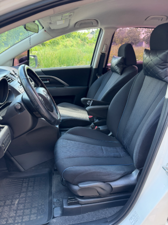 Продаю автомобиль Mazda 5 Донецк