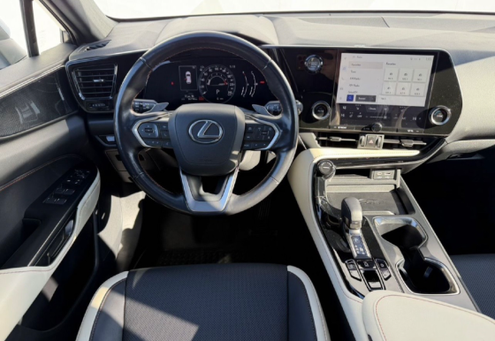 Lexus NX 350 awd 2022 год 36 тыс км родной полное переоформление состояние новой машины Донецк