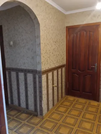 Трехкомнатная 91 м.кв. Макеевка