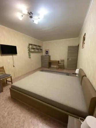 сдам 2-х комнатную квартиру(58квм) в куйбышевском районе, площадь бакинских комиссар Донецк