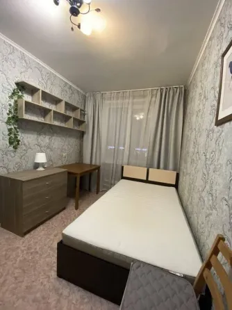 сдам 2-х комнатную квартиру(58квм) в куйбышевском районе, площадь бакинских комиссар Донецк