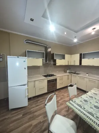 продам квартиру в центре города Донецк