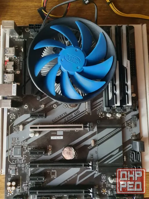 Материнская плата Gigabyte Z390 UD+Intel Core i5-9400+кулер Донецк - изображение 1