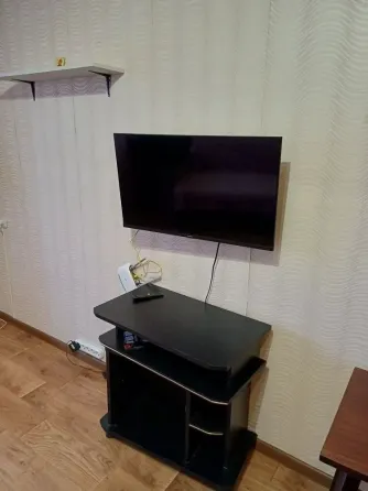 сдам 1 к.кв. кировский р. текстильщик бум 20000 р .накопитель бойлер 2/9 эт д. Донецк