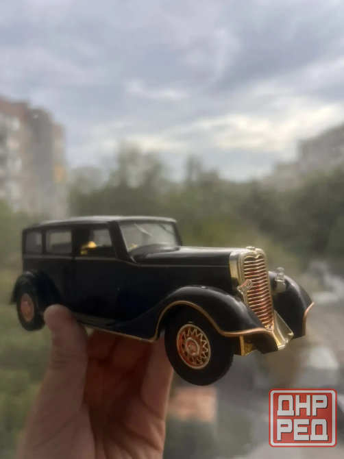 Продаю игрушечные машинки Донецк - изображение 3