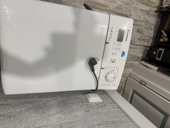 Продам стиральную машинку бу Донецк
