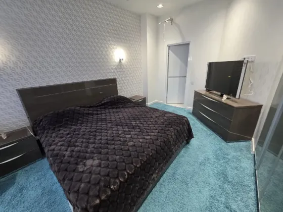 Продажа шикарной 3х комнатной квартиры в самом центре Донецка- бульвар Пушкина Донецк