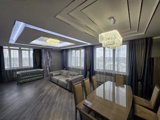 Продажа шикарной 3х комнатной квартиры в самом центре Донецка- бульвар Пушкина Донецк