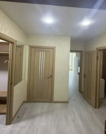 Сдам  3х ком. кв-ру, г. Мариуполь, Орджоникидзевский р-н Пр-т Победы,. ор-р рыно Мариуполь