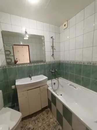 Продам 2-х комн кв-ру ул. Фомина/ дк Куйбышева/ 17 больница с мебелью и быттехникой Донецк