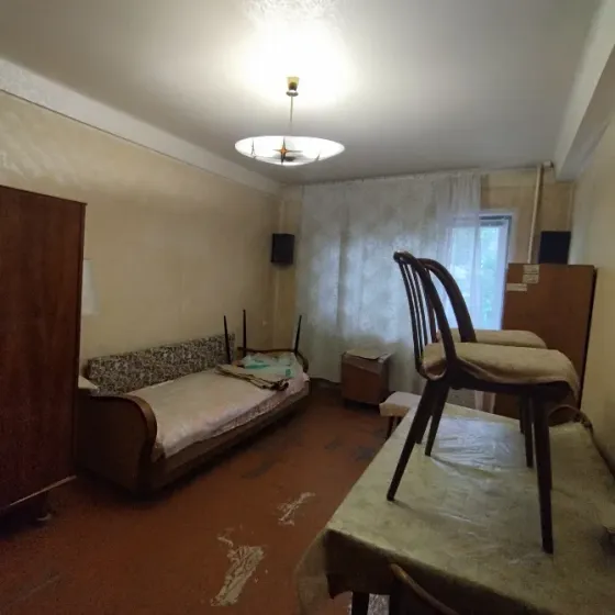 Продам 2 комн. кв. Калининский р-н Донецк