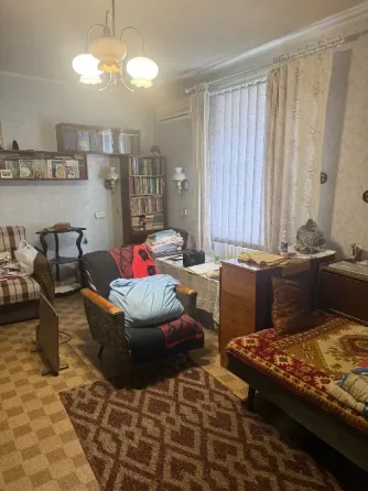 Продам 1-а комнатную квартиру в центре Червоногвардейского района г. Макеевки Макеевка