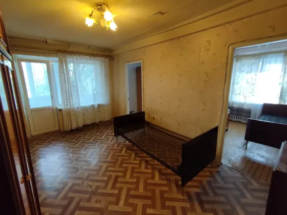 Продам 3 комнатную квартиру ул. Зверькова г. Донецк Донецк